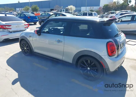 2015 Mini Hardtop Cooper z USA, uszkodzony, nr VIN WMWXM5C58F3A96829